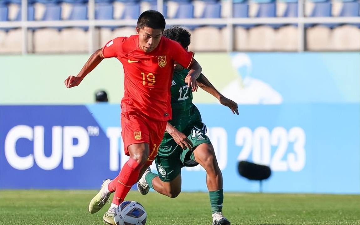 至少能在意, 的用人标准, 超豪门的传